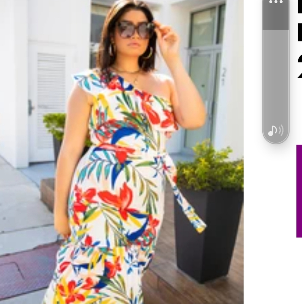 One shoulder maxi dress
